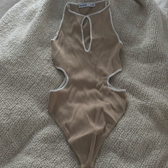 Bershka Tops - Bershka Brown Cut Out Bodysuit